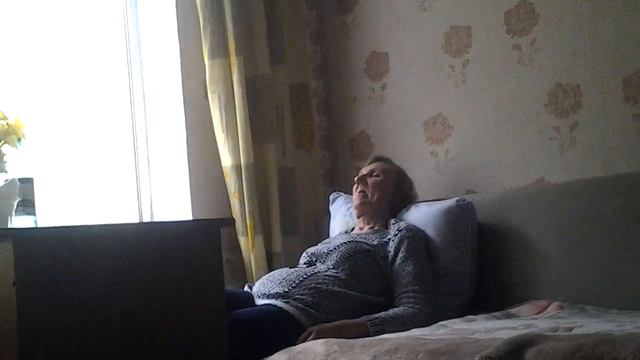 Бабуся уже спит бабуся смотреть онлайн