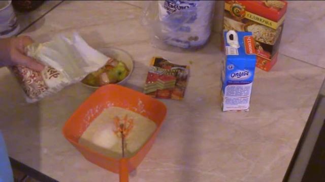 Рецепт для похудения. Нежные оладьи на овсянке и яблоках. смотреть онлайн