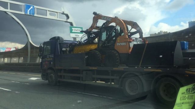 Жесть! Залюбовался Кейсом и чуть не ушел в отбойник смотреть онлайн