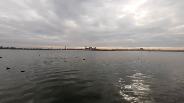 Ижевский пруд. Набережная. Ижевск 12 октября 2021 г. Удмуртия смотреть онлайн