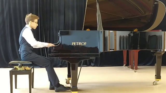 A. Arensky - A. Ziloti "At the Fountain", Moroz Matvey смотреть онлайн