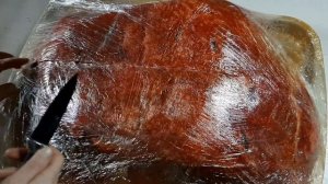 Свиной окорок запечённый в духовке . Вес 9 кг .  Խոզի  բուդ