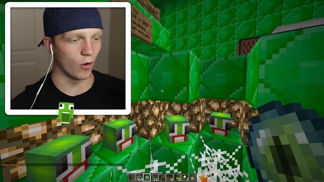 HOW TO LIVE INSIDE A DIAMOND IN MINECRAFT!