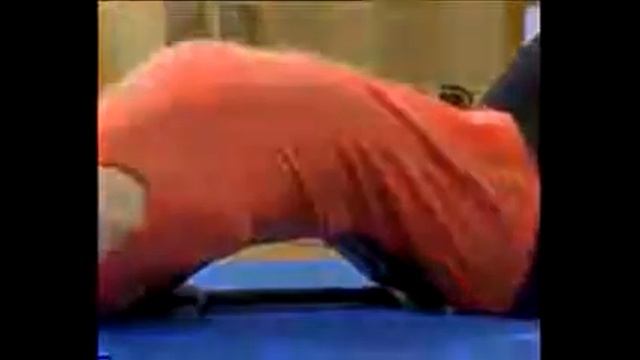 Тренажер для снятия нагрузки с позвоночника Здоровая спина Мостик смотреть онлайн