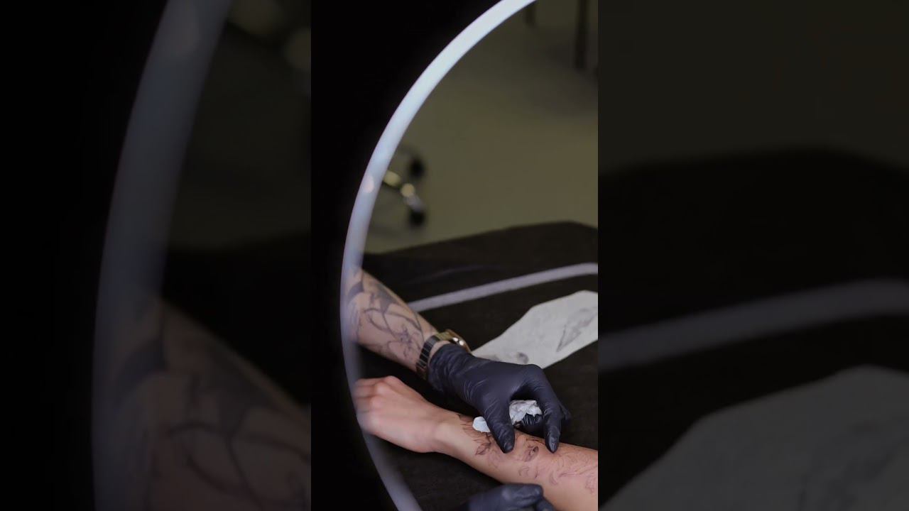 Процесс создания татуировки #tattooartist #shorts #tattooprocess #tattooart #tattoomoscow #moscow