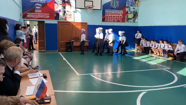 Смотр строя и песни в Калмаюрской школе. 2022 смотреть онлайн