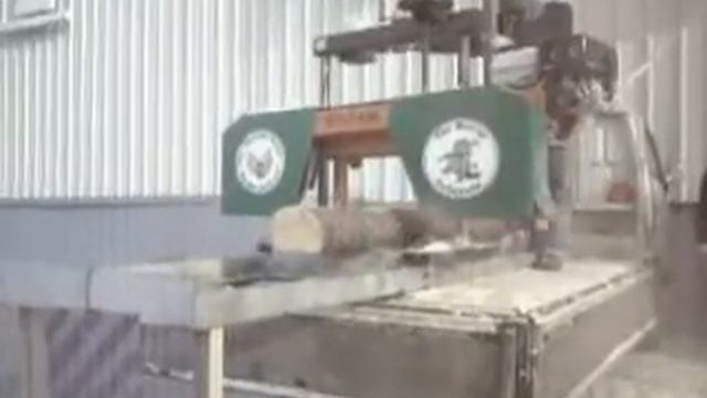 Мобильная бензиновая пилорама. смотреть онлайн