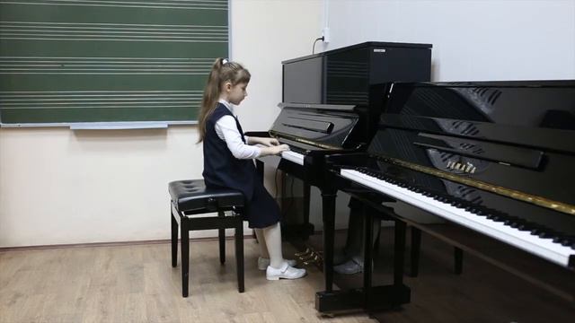 Кира Бахарева/Клементи "Сонатина до мажор" смотреть онлайн