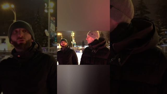 Оценка Омару за фигурное катание | Омар в Большом городе #shorts смотреть онлайн