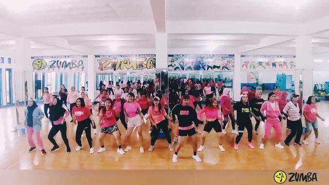 Goofy .Pt 2 by Mishcatt , Sofia Reyes & De La Ghetto | Zumba | Arena Fitnes Lombok смотреть онлайн