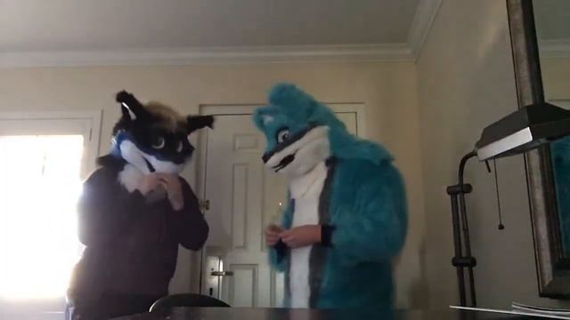 Saturn Samples Raspberry Creme Kit Kats at PDFC 2020 with Denya! смотреть онлайн