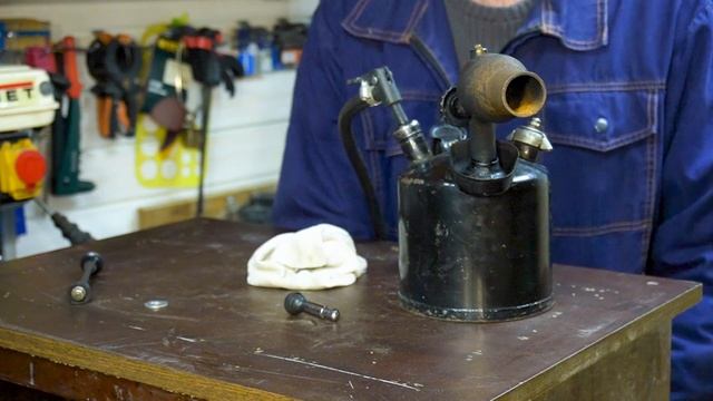 Ремонт Паяльной лампы. Ниппель вместо Насоса. Паяльная лампа- ремонт насоса смотреть онлайн