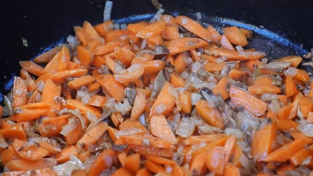 Плов из перловки с курицей. На удивление - ХОРОШО! смотреть онлайн