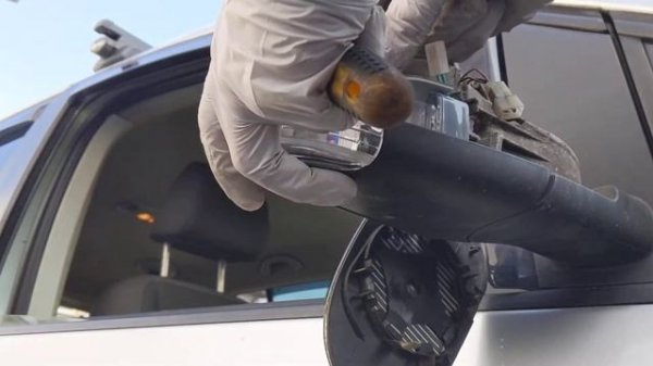 Touran 2003 - 2010 Mirror Indicator Side repeater replacement THE EASY WAY!