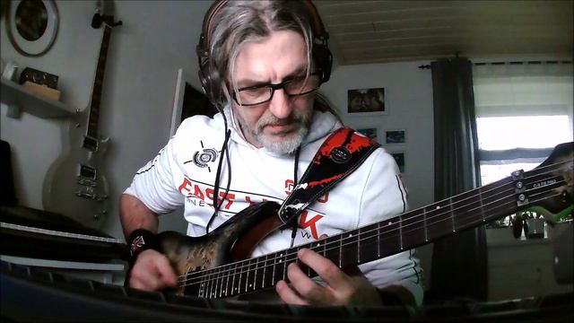 Judas Priest Breaking The Low - Gitar Cover by Papajoe смотреть онлайн