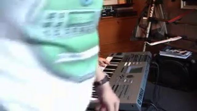 yamaha motif XS le betisier.avi смотреть онлайн