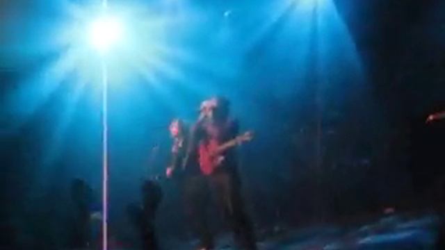Mando Diao-If i don't live today... (intro gitarr & munspel) смотреть онлайн