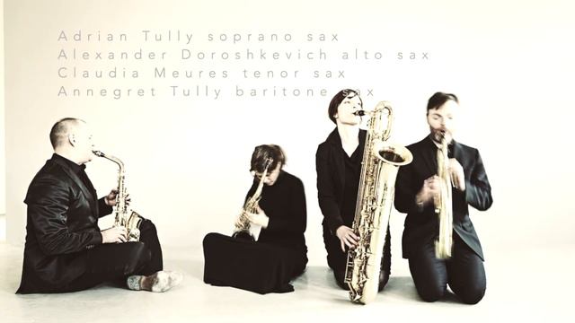 sonic.art live at WDR Funkhaus / J.S. Bach Orchestra Suite No. 2 / Sarabande (arr. Adrian Tully) смотреть онлайн