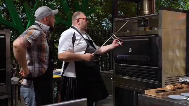 Печь-мангал Кобор FIRE-45-L на ежегодном форуме "Завтрак Шефа" смотреть онлайн