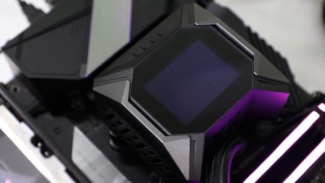 THIS LIQUID COOLER COMES WITH LCD DISPLAY AND VRM COOLING! MSI MPG CORELIQUID K360 REVIEW IN HINDI смотреть онлайн