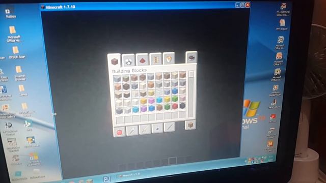 Trying Minecraft on PC (Windows XP) смотреть онлайн