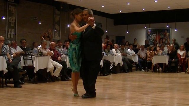 Blas Catrenau y Luciana Guido Milonga смотреть онлайн