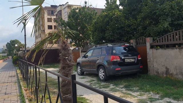 Утро, такое утро 🌄 прогулка до рынка по улицам Адлера 🙃 смотреть онлайн