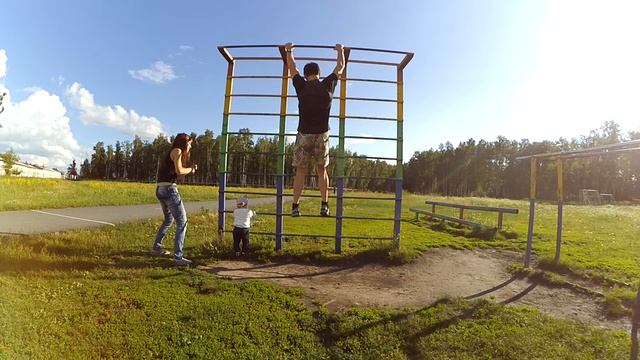 Спорт и маленький ребенок. Чем бы дитя не тешилось... смотреть онлайн