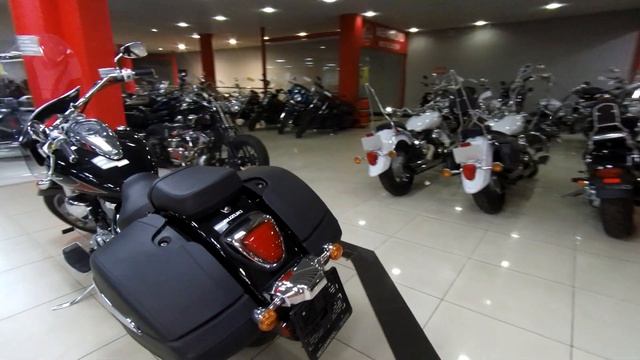 Мотоцикл SUZUKI C90T BOULEVARD (VL1500T INTRUDER) арт. U96417 мотосалон Мегамото смотреть онлайн