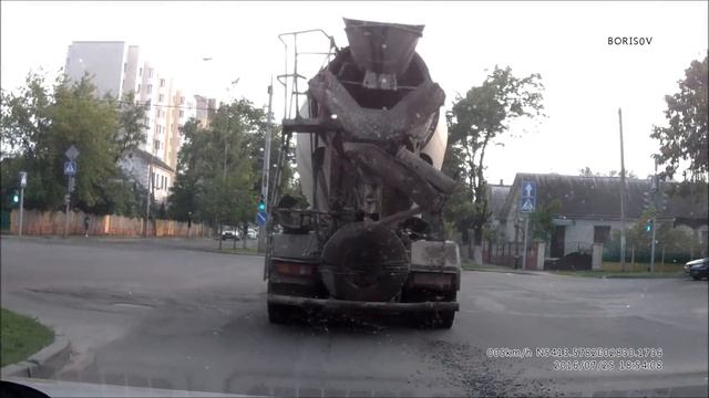 Свежий бетон, налетай смотреть онлайн