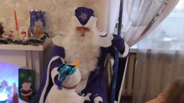 Дедушка Мороз и Снегурочка С ДОСТАВКОЙ НА ДОМ на ваш праздник! смотреть онлайн