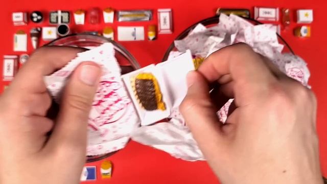 Ripping Open 100 Foodie Mini Brands Pouches (Part 1) смотреть онлайн