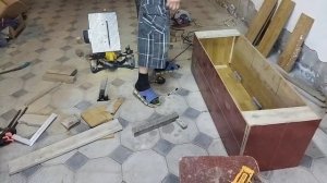 Гнезда в курятник из ламината. Laminate chicken coop nests.