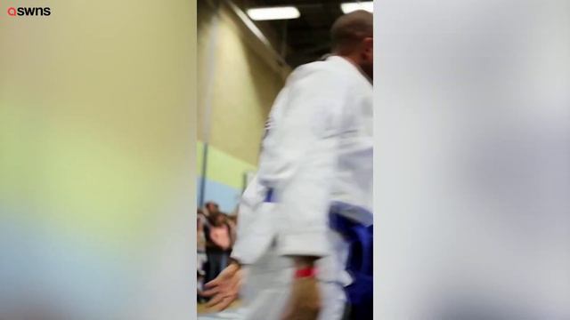Hollywood hard man Tom Hardy is captured taking down opponent in a martial arts championship | SWNS смотреть онлайн