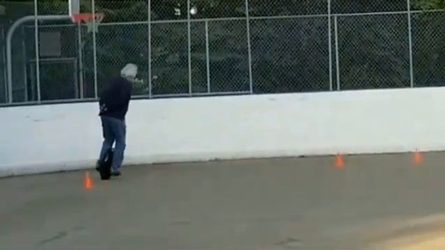Testing out my.new Inmotion V8. смотреть онлайн