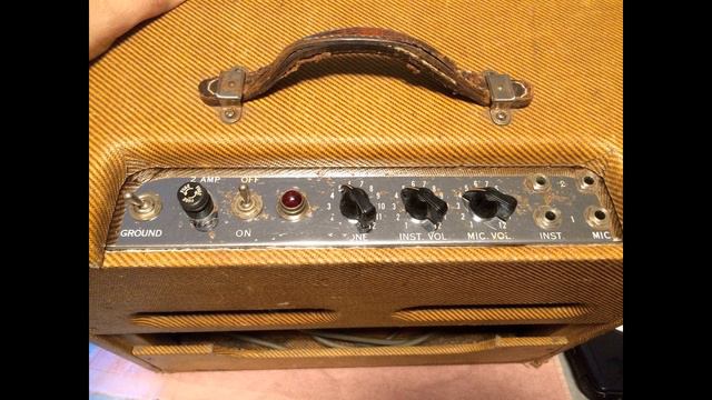 1959 Fender Tweed Deluxe 5E3 Demo смотреть онлайн