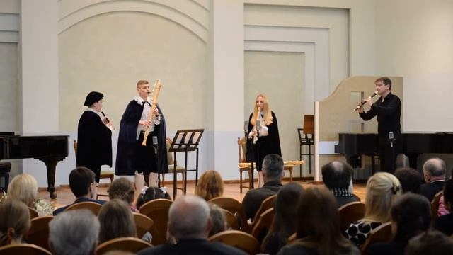 MINUET смотреть онлайн