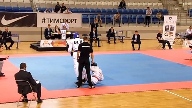 Магер Денис 1-й бой