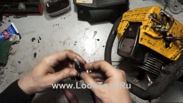 Бензопила ПАРТНЕР НЕ ПОДАЕТ МАСЛО НА ЦЕПЬ!!!.mp4 смотреть онлайн