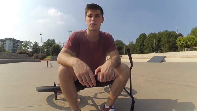 УЧИМСЯ ДЕЛАТЬ BUNNY HOP на BMX/ДЛЯ НОВИЧКОВ/ДНЕВНИК РАЙДЕРА/БАННИ ХОП НА БМХ смотреть онлайн