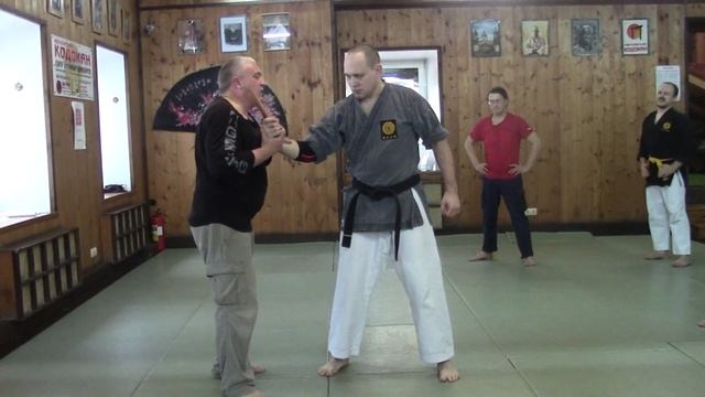 Защита от ножа