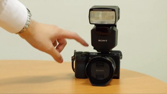 SONY NEX7 with F43AM AF Assist LED Issue - No Work смотреть онлайн