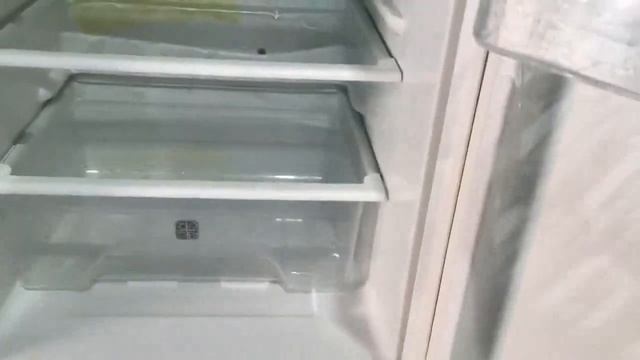 Холодильник Samsung RL17MBSW смотреть онлайн