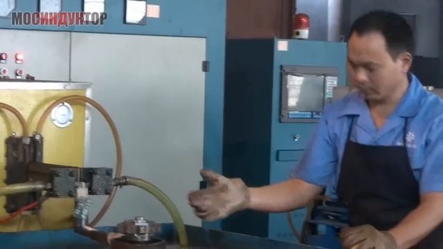 Индукционная закалка звёздочек на ИЗС смотреть онлайн