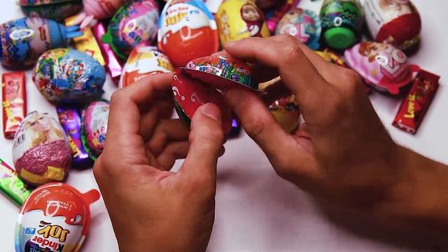 Открываем сюрпризы Kinder Surprise Киндеры и Свитбоксы 로보카 폴리 смотреть онлайн