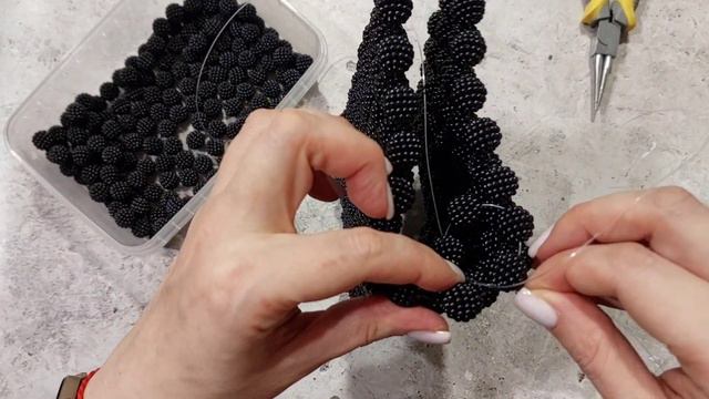 Мастер-класс: Плетение сумочки из бусин шамбала #1 смотреть онлайн