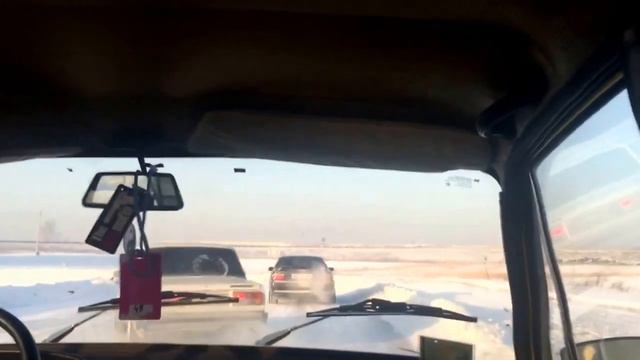 Дрифт Красное кольцо, ВАЗ 2102. Постановка под светофор без ручника на полном газу. Jan 6, 2016 смотреть онлайн