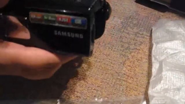 Unboxing Samsung SMX-F40BN Camcorder смотреть онлайн