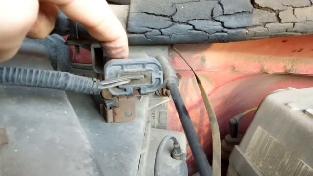 1994 Ford F150 5.8L EFI Manifold Absolute Pressure MAP Sensor Location смотреть онлайн