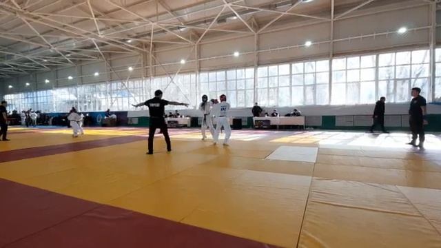 Республиканский турнир г Алматы Айгалиев Мейрамбек Атырау. За выход финал. смотреть онлайн